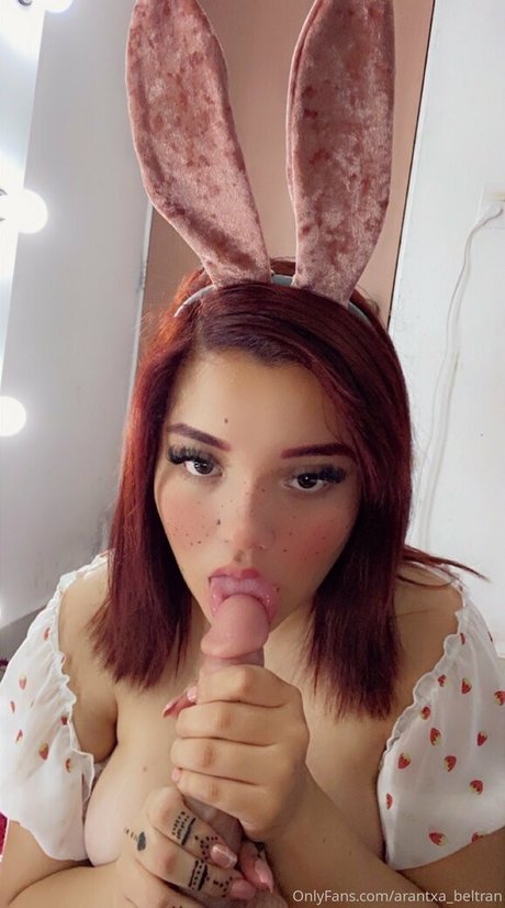 Arantxa Beltran model erotic pics