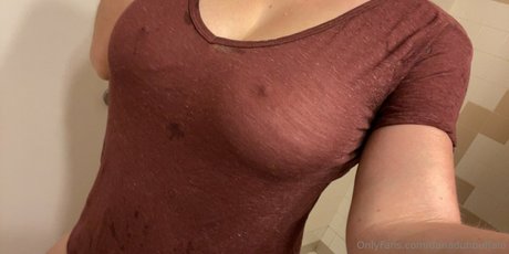 Dana Davis naked model pic