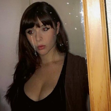 _alexismao nude actress gallery