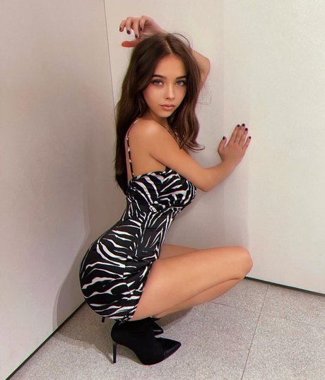 bambi lexy exclusive star img