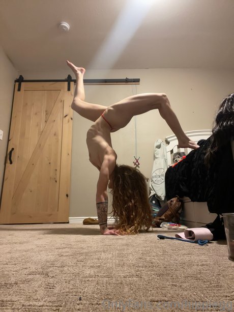 Hippiegg beautiful actress img