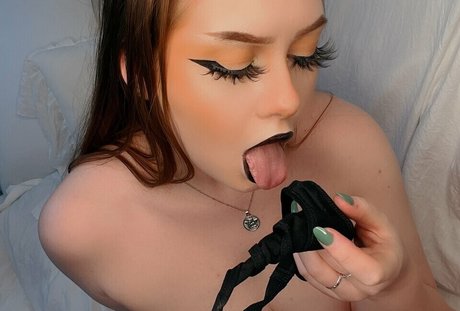 Town Slut perfect model pics