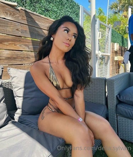 Delia Sylvain star pretty image