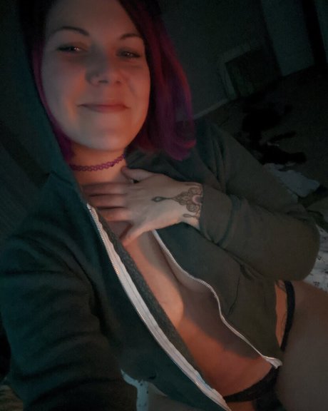 Classy katie sexy star photo