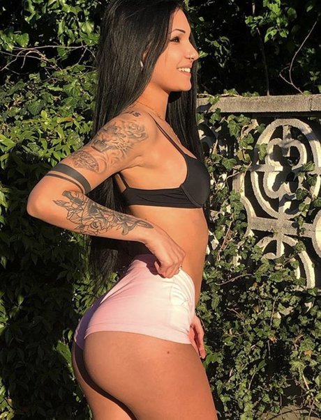 Ciroi Kelly model nice archive