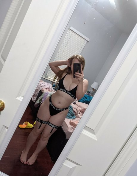 Unused Notebook naked actress img