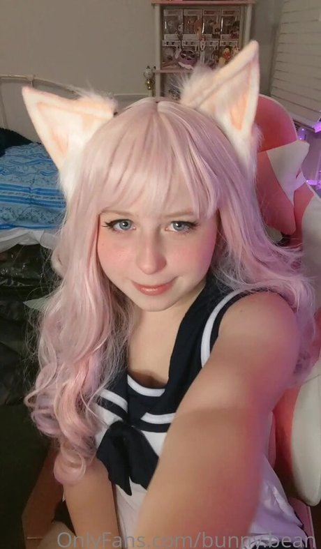 Unused Notebook beautiful actress pics