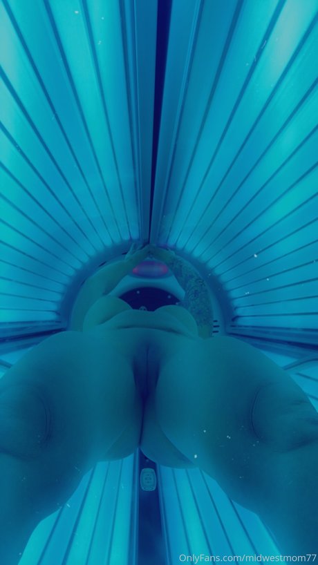 Midwest Mom perfect actress images