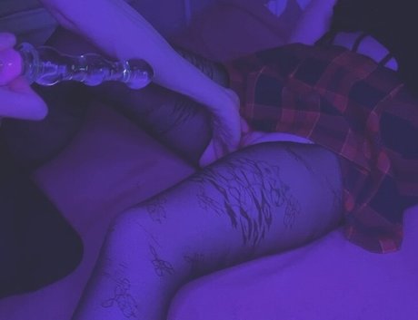 Kkhrisya nudes pornstar pic