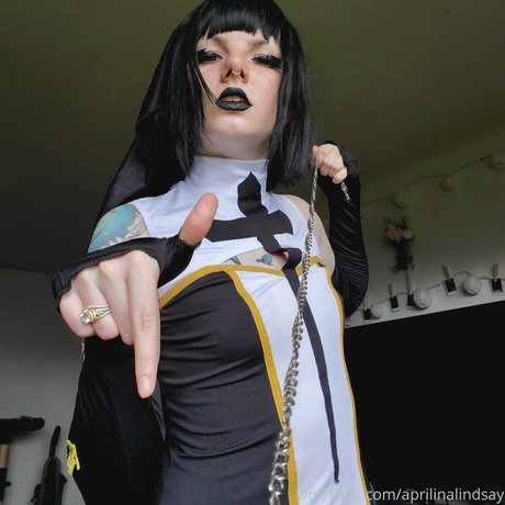 sisters onlyfans art naked img