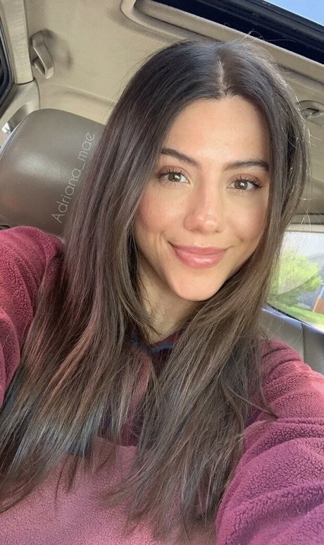 Adriana Mae nice pornstar pictures