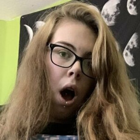 NastyNevaeh star erotic picture