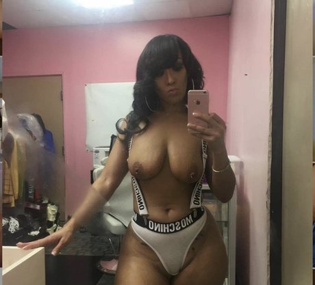 Kendra Kouture star hot pics