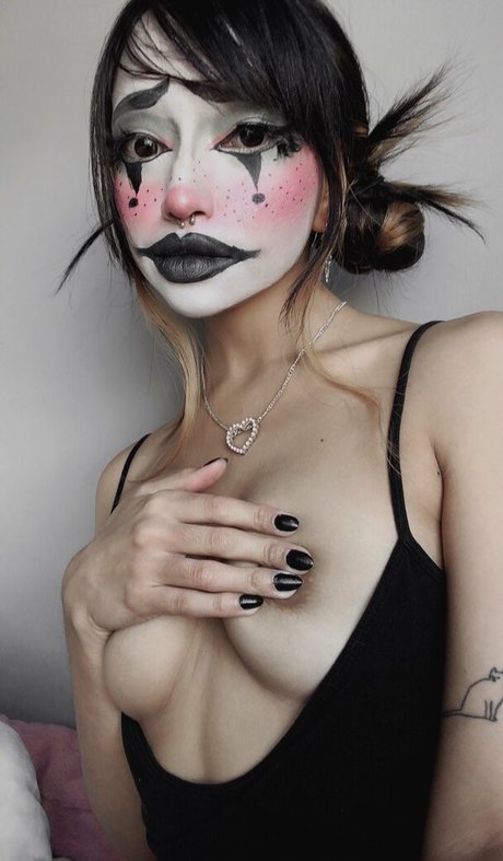 ilyanyway star adult img