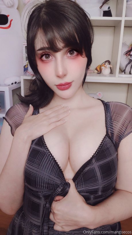 Mangoecos beautiful model pic