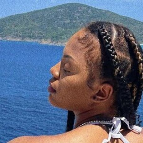 Baybelle model photo