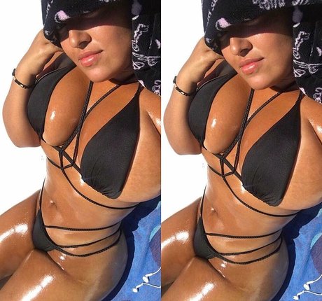 Yiovanna20 xxx pornstar images