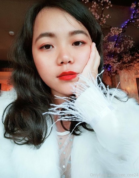 Cee cee24 model hot pictures