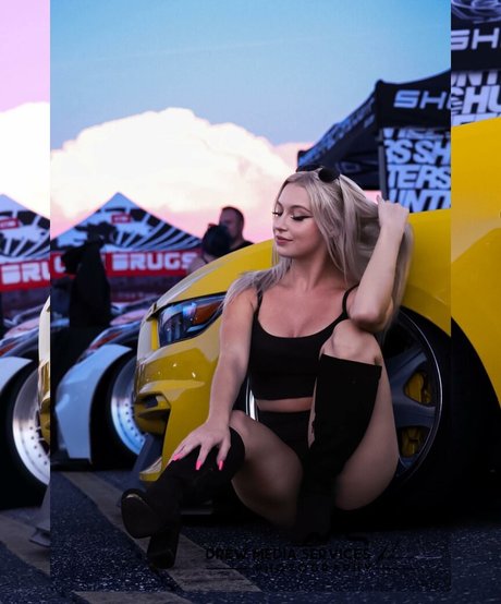 UrEbabe pornstar naked image