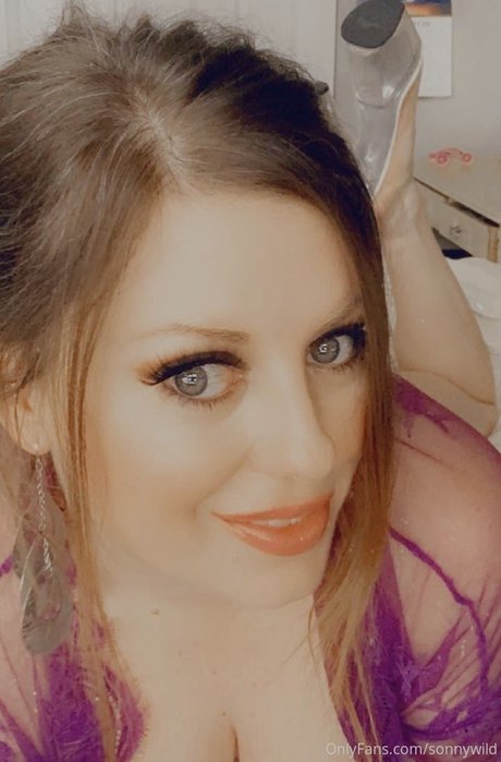 Sonny Wild model free pic