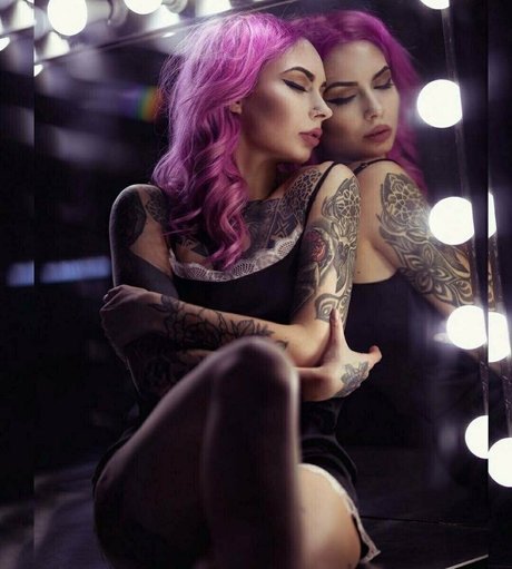 Vakhanalia pornographic star photos