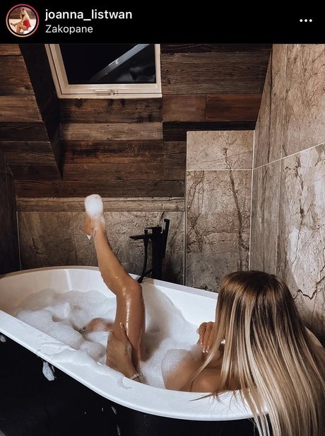 Joanna Listwan erotic model picture