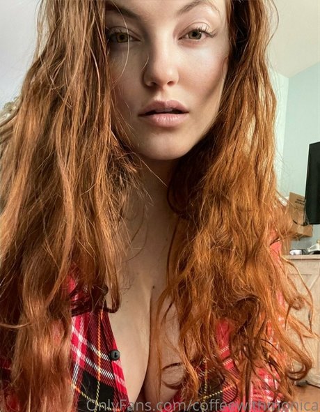 Monica Soles pornographic star picture