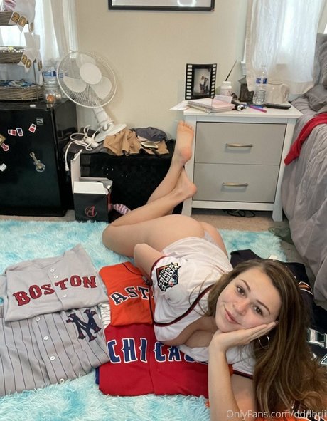 dddbri pornstar top img