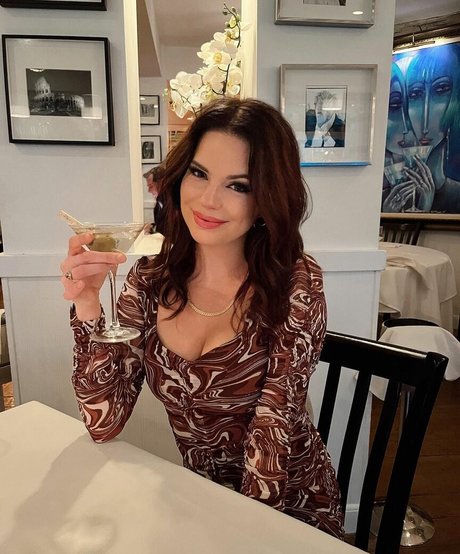 Kendall Kennedy pornographic actress img