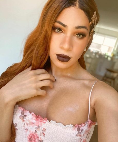 Persephiroth beautiful actress picture