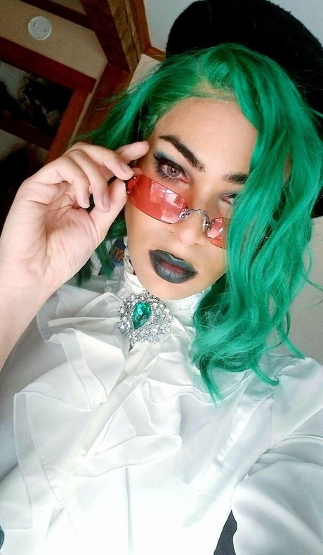 Persephiroth star free pics