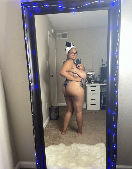 Yasmin irl star naked pics