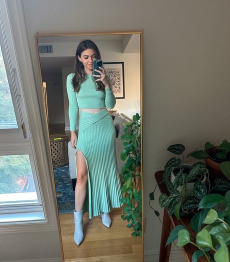 samanthadockser exclusive model pic