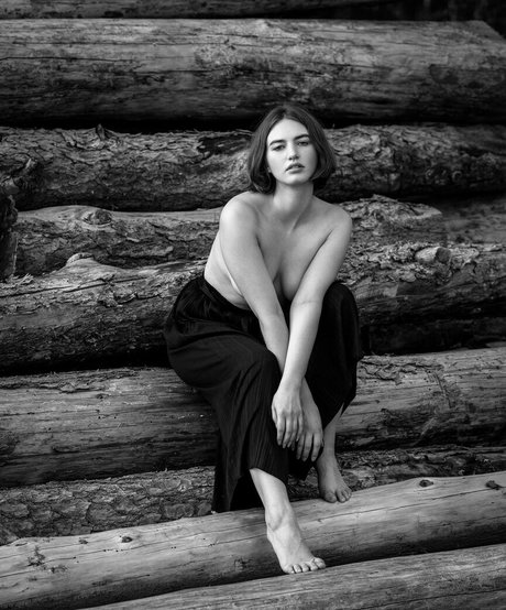 Anna Tauber beautiful model pics