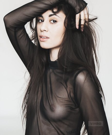 Vihro model xxx gallery