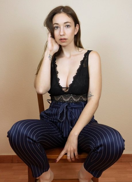 Lada Amores star archive