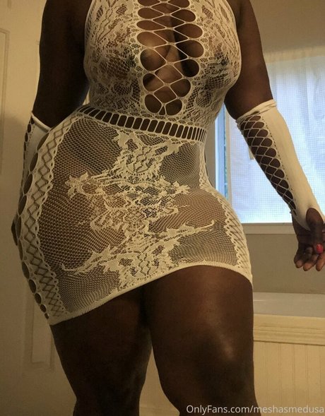 MeshasMedusa art actress img