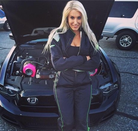 Malorie Woods model nice gallery