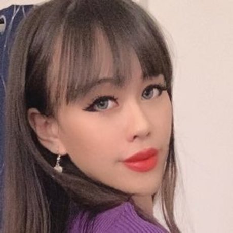 Saiiren naked pornstar pictures