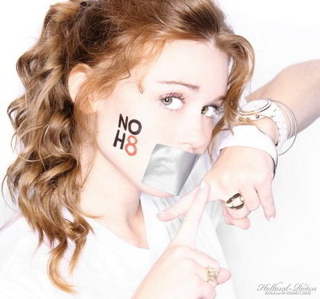 Holland Roden high quality model pic