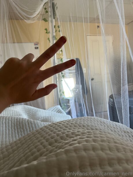 carmen nem pretty actress photos