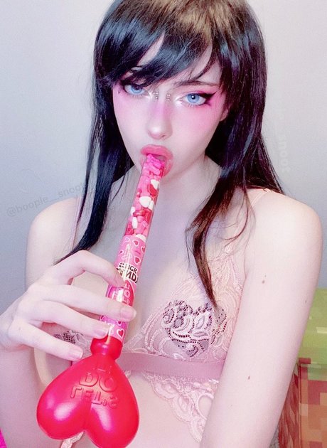 boople snoot xxx actress pic