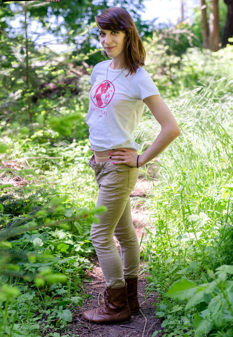 April Gillespie sex star gallery