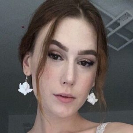 Nillanai pretty pornstar photo