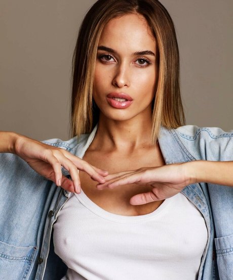 Anna Cangussu pornstar pretty image