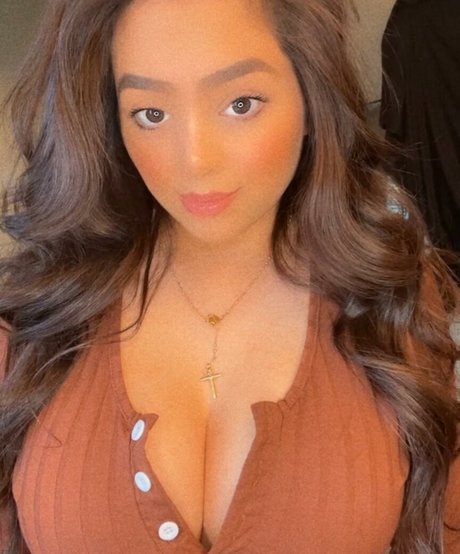 jyysnt sex star photos