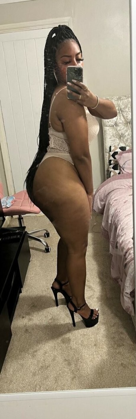 Stargirlsarah19x pretty model photos