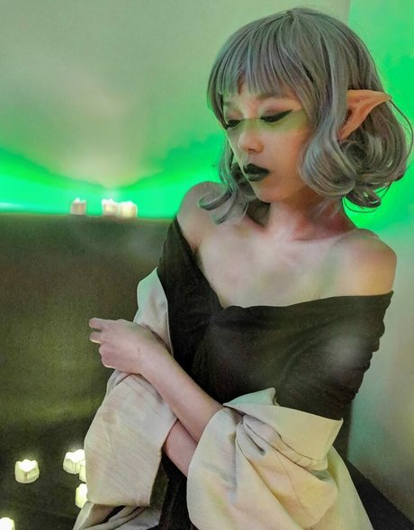 Colourmoichic model best pics