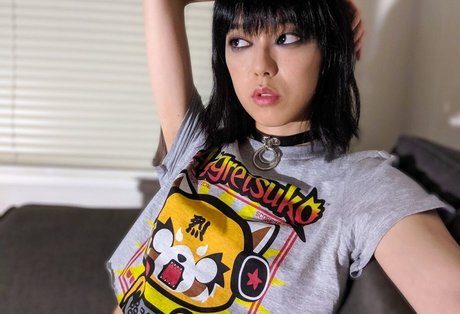 Colourmoichic perfect pornstar img