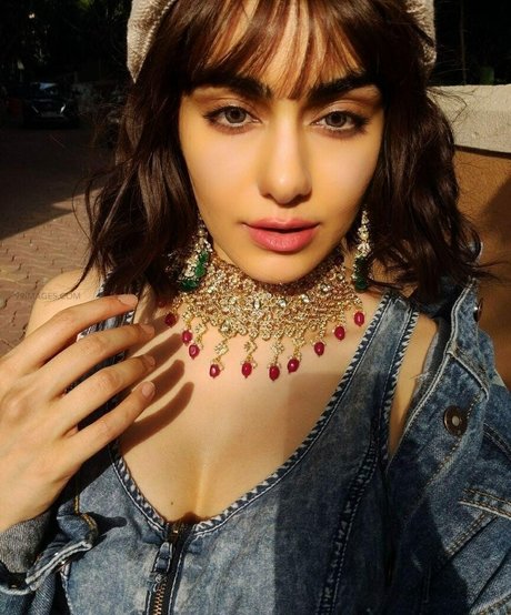 Adah Sharma free star pictures